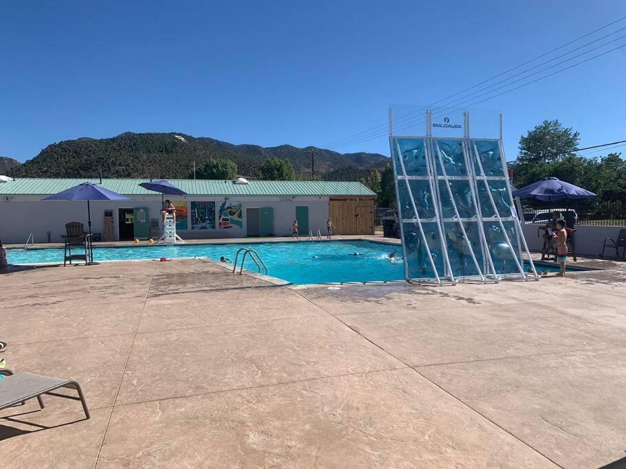 Tacit Shadow Resort Shangri-La King Suite, Gym, Coffee Bar, Hot-Tub, Free Laundry, Food Available Parowan Exterior photo